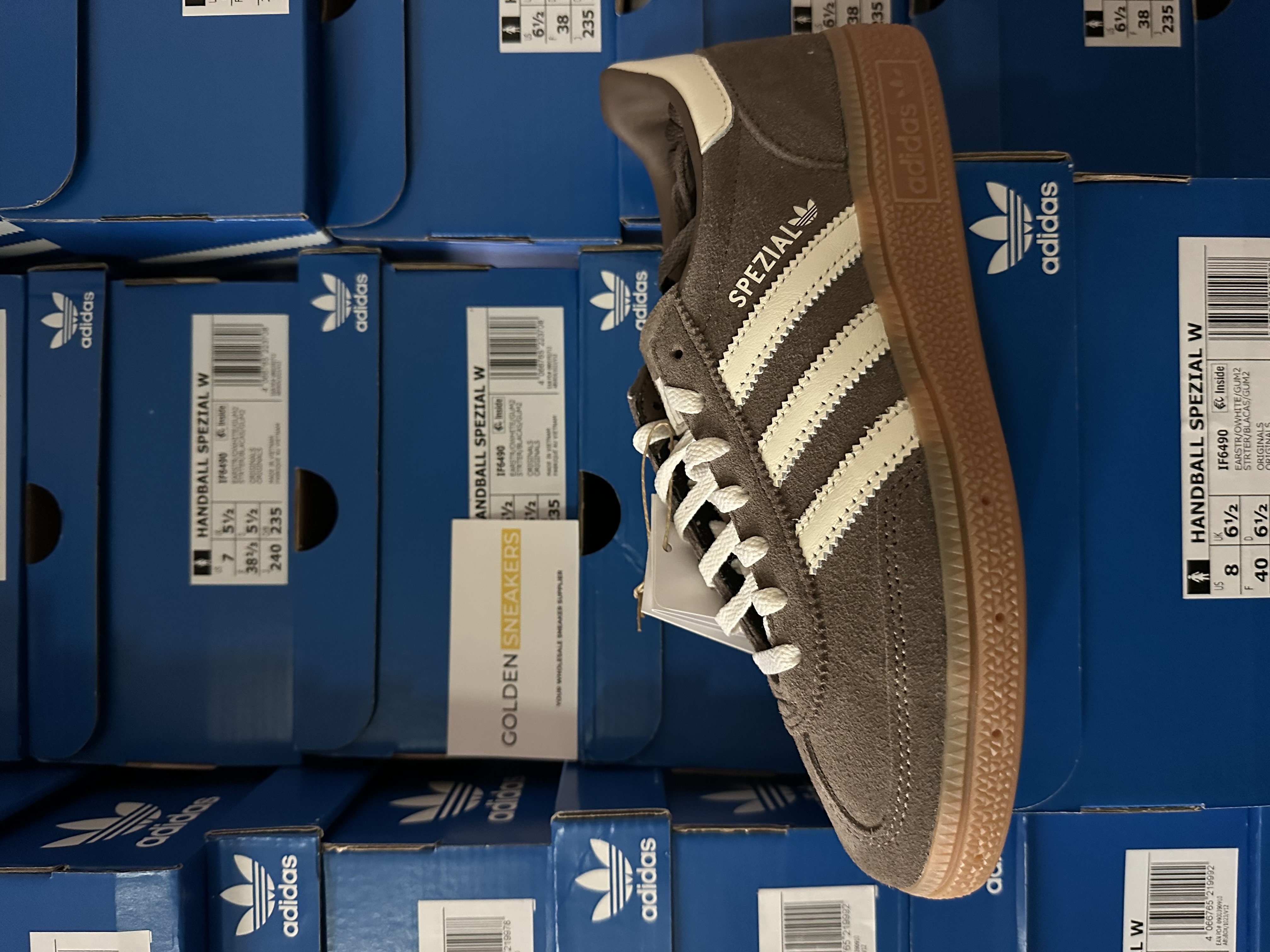adidas Handball Spezial Earth Strata Gum (Women's)